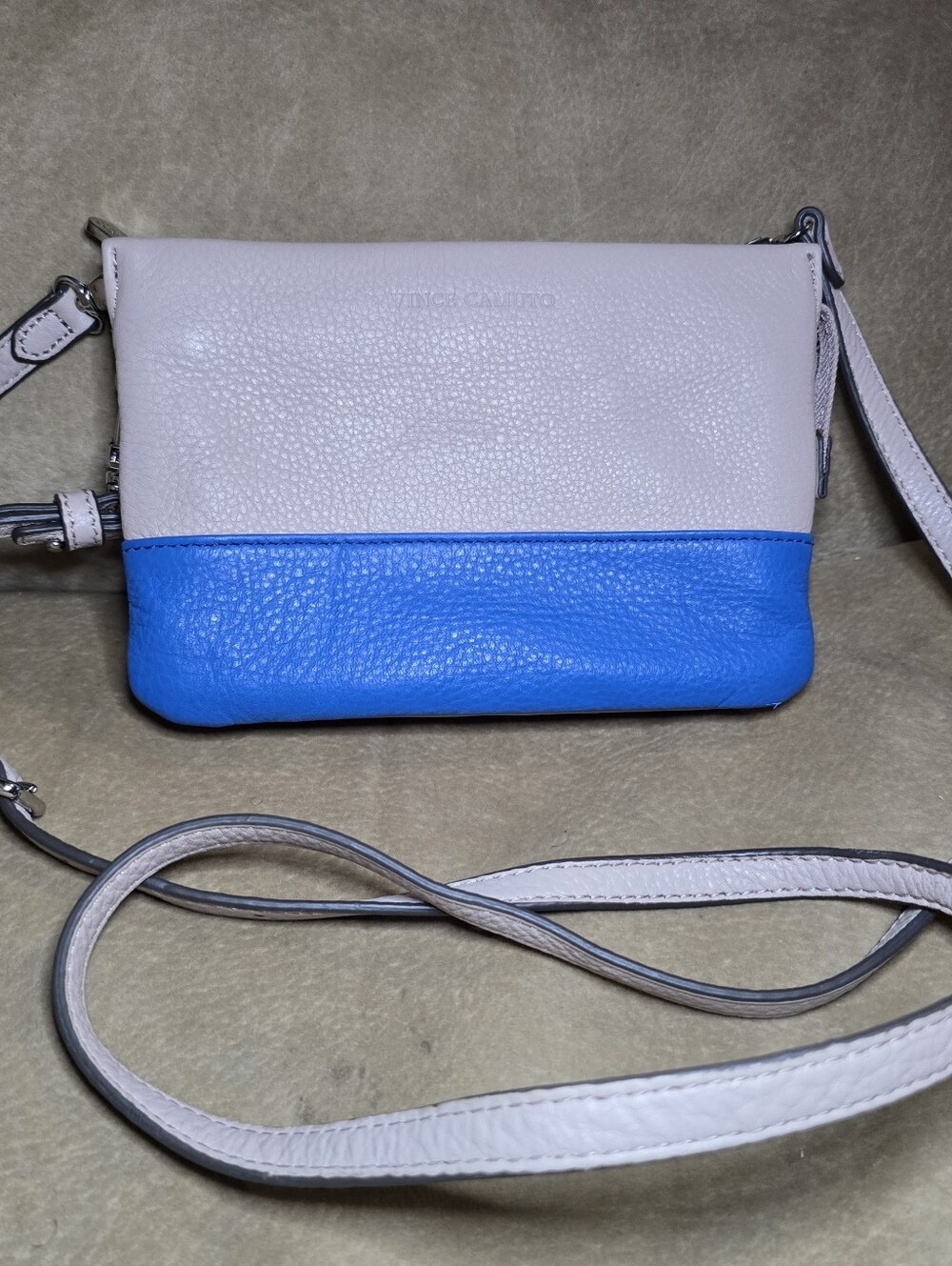 Vince Camuto Cami Crossbody Leather Bag Blue And Beige 7.5x 5"